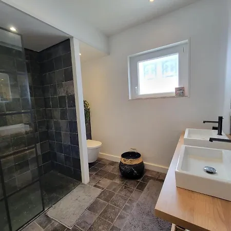 Casa vacanze Maison Avec Piscine Chauffée, 6 Pers Royan