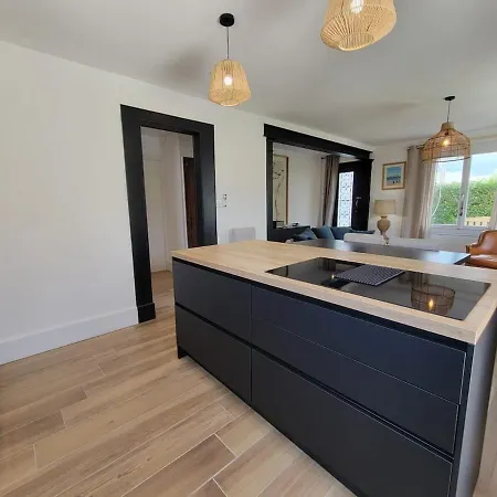 Casa vacanze Maison Avec Piscine Chauffée, 6 Pers Royan
